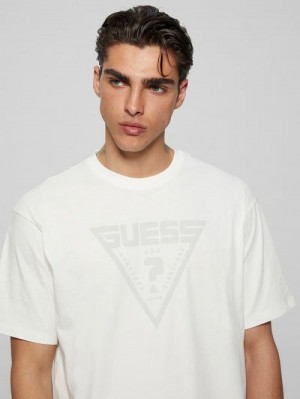 Guess Alino Triangle Signature Tee Wit | GUESS-SN31543