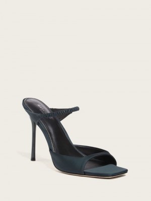 Guess Brielle Satin Sandal Groen | GUESS-SN29743