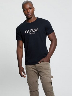 Guess Eco Embroidered Signature Tee Zwart | GUESS-SN30631