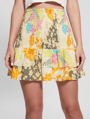 Guess Eco Toni Smocked Skirt Geel | GUESS-SN28131