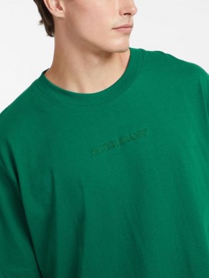 Guess Embroidered Logo Tee Groen | GUESS-SN30573