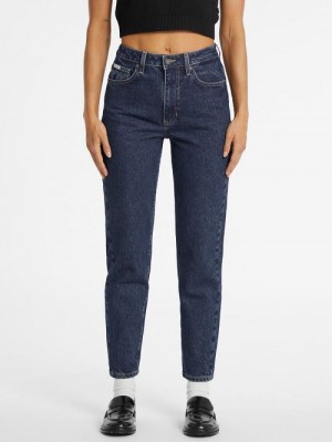 Guess G06 Mom Jeans Blauw | GUESS-SN26587