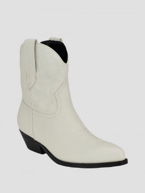 Guess Ginette Cowboy Ankle Booties Wit | GUESS-SN29900