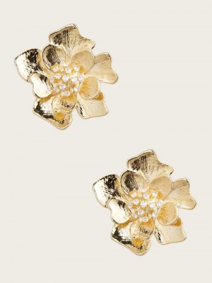 Guess Gold-Tone Flower Stud Earring Goud | GUESS-SN30304
