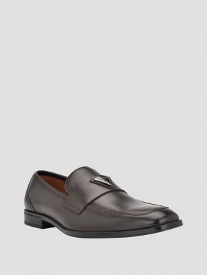 Guess Hemmer Triangle Logo Loafers Bruin | GUESS-SN31902