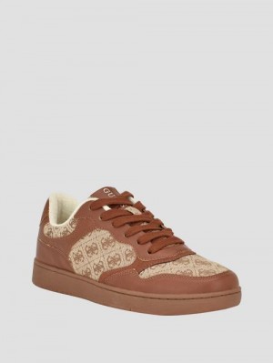 Guess Tippo Low-Top Sneakers Bruin | GUESS-SN31873