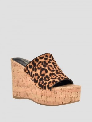 Guess Yenise Wedge Sandals Bruin | GUESS-SN29794