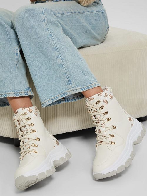 Guess Bliza Lace-Up Sneaker Booties Wit | GUESS-SN29952