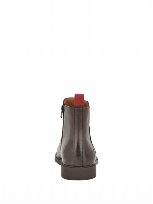 Guess Dawlin Side-Zip Chelsea Boots Bruin | GUESS-SN31921