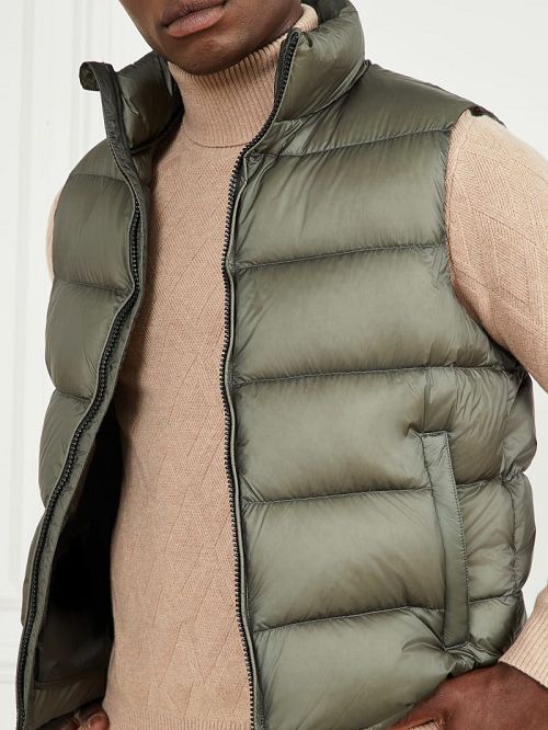 Guess Down Puffer Vest Groen | GUESS-SN30765