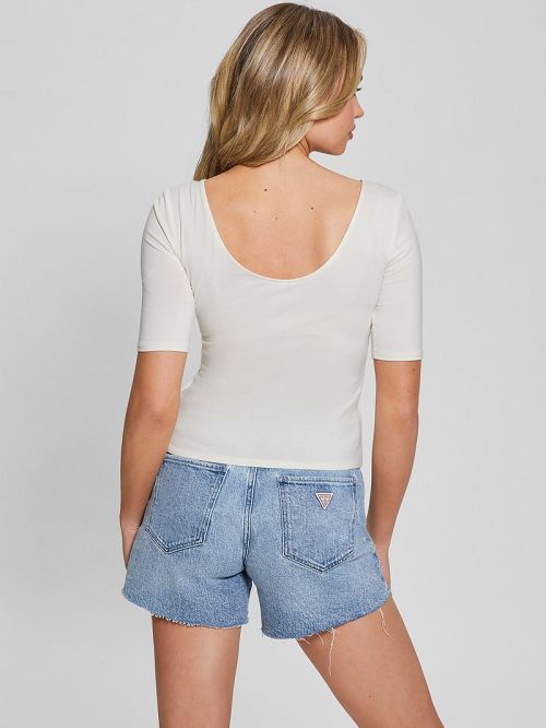 Guess Eco Clara Twisted Yoke Top Wit | GUESS-SN27400