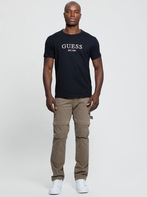 Guess Eco Embroidered Signature Tee Zwart | GUESS-SN30631