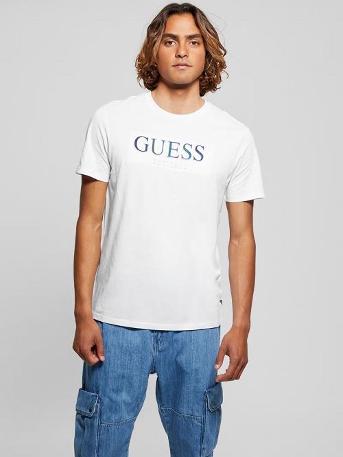 Guess Eco Iridescent Signature Tee Wit | GUESS-SN30594