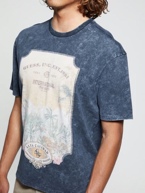 Guess Eco Paraiso Postcard Tee Zwart | GUESS-SN30571