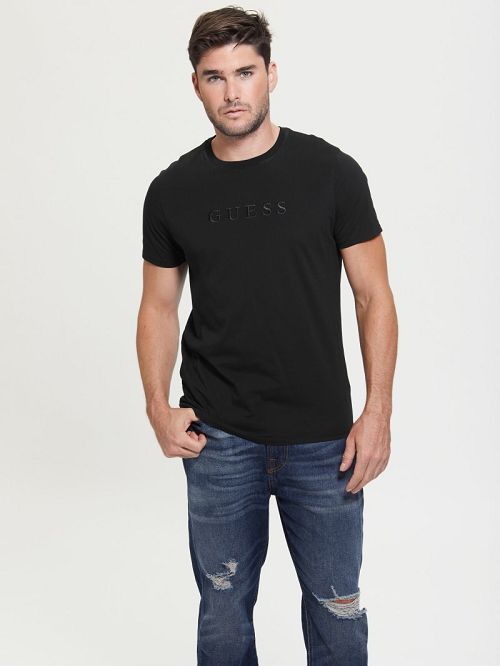 Guess Embroidered Logo Tee Zwart | GUESS-SN30550