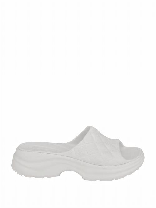 Guess Fenixy Quattro G Slides Wit | GUESS-SN29617