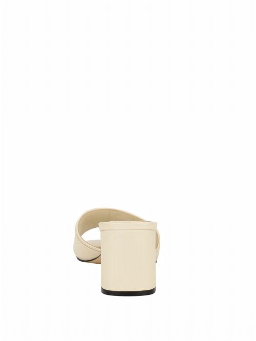 Guess Gallai Block Heel Mules Wit | GUESS-SN29753