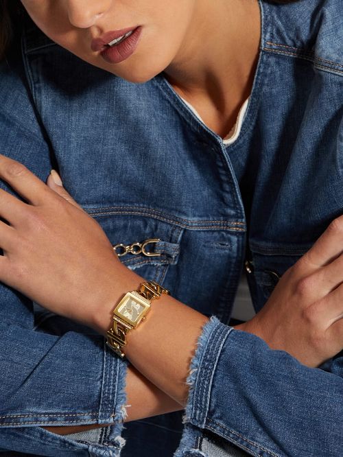 Guess Gold-Tone Chain-Link Analog Watch Goud | GUESS-SN29964