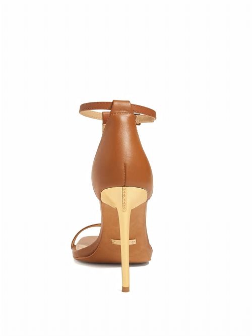 Guess Heeled T-Strap Sandal Bruin | GUESS-SN29812