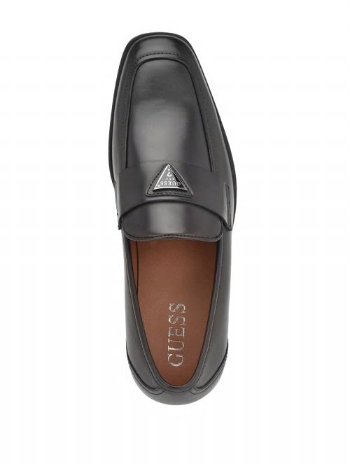 Guess Hemmer Triangle Logo Loafers Bruin | GUESS-SN31902