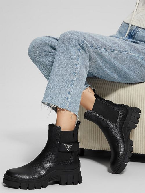 Guess Hensly Triangle Chelsea Bootie Zwart | GUESS-SN29891