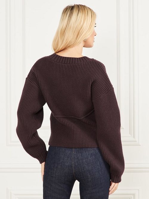 Guess Jules Cutout Sweater Bruin | GUESS-SN27456