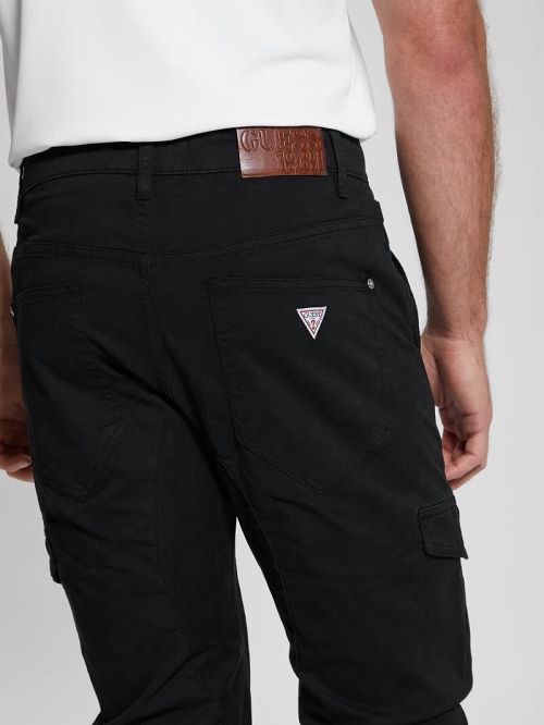Guess New Kombat Tapered Twill Pants Zwart | GUESS-SN31391