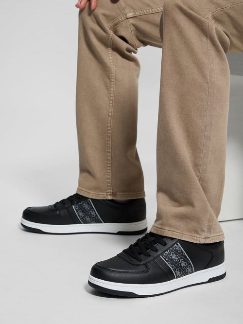Guess Quattro G Low-Top Sneakers Zwart | GUESS-SN31894