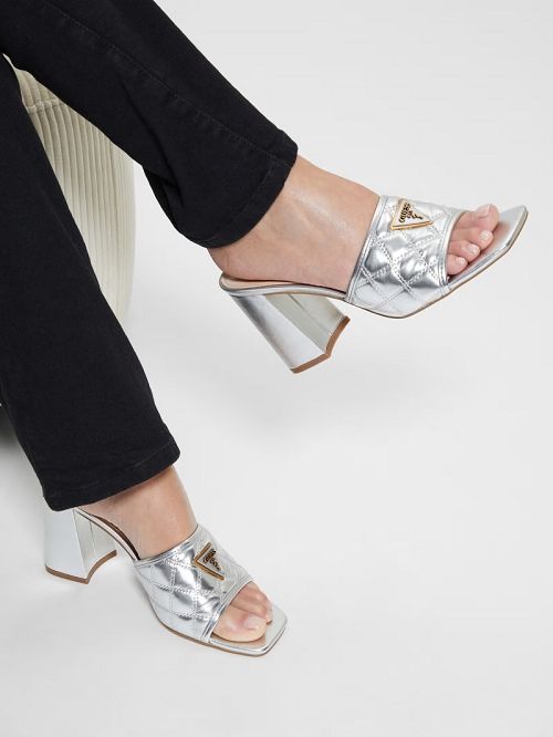 Guess Quilted Block Metallic Heels Zilver | GUESS-SN29653