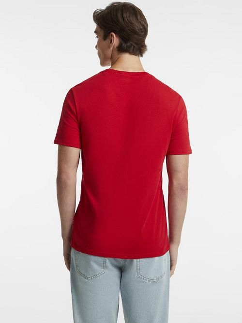 Guess Slim American Tradition Tee Rood | GUESS-SN30652