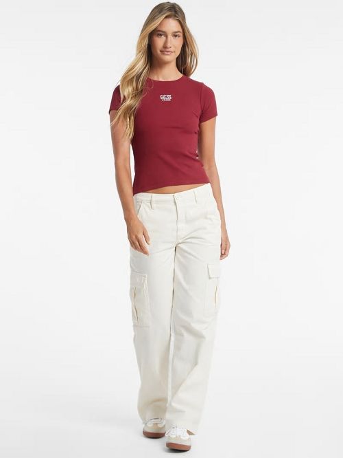 Guess Slim Embroidered Logo Tee Rood | GUESS-SN27328