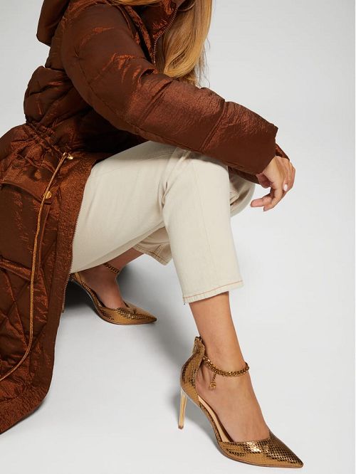 Guess Stefany G-Chain Ankle Strap Pumps Bruin | GUESS-SN29833