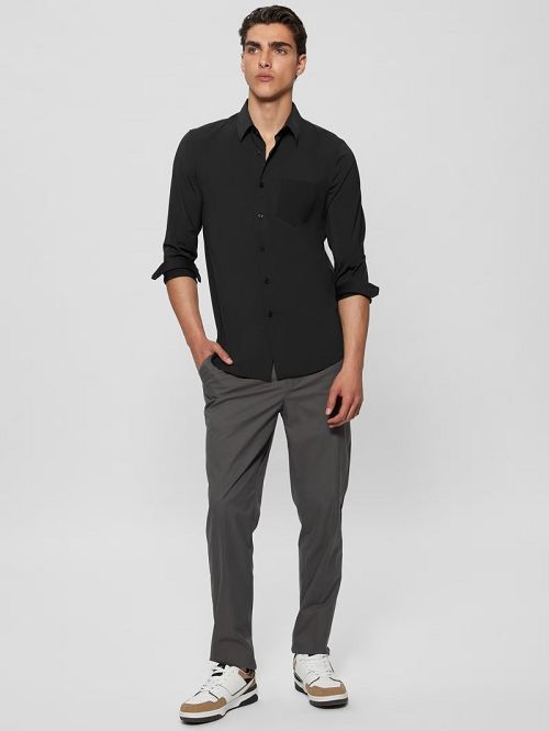 Guess Sunset Tech-Stretch Shirt Zwart | GUESS-SN31269