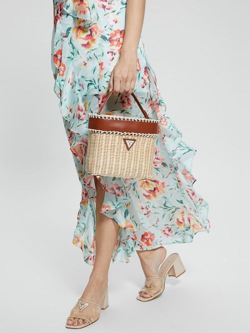 Guess Sveiney Straw Bucket Bag Bruin | GUESS-SN28942