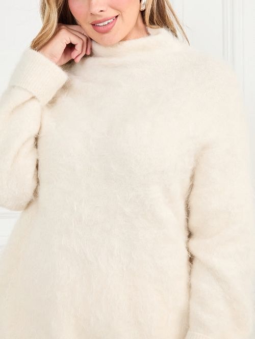 Guess Tanya Furry Sweater Wit | GUESS-SN27710